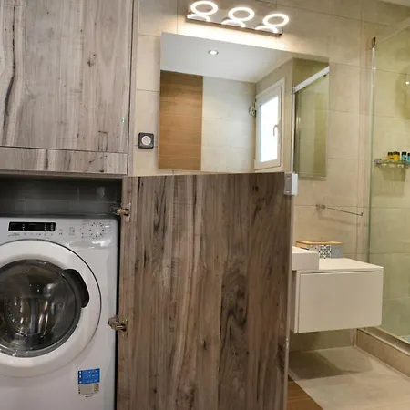 Apartment Colorful Apt. Near Nea Smirni Square Athens